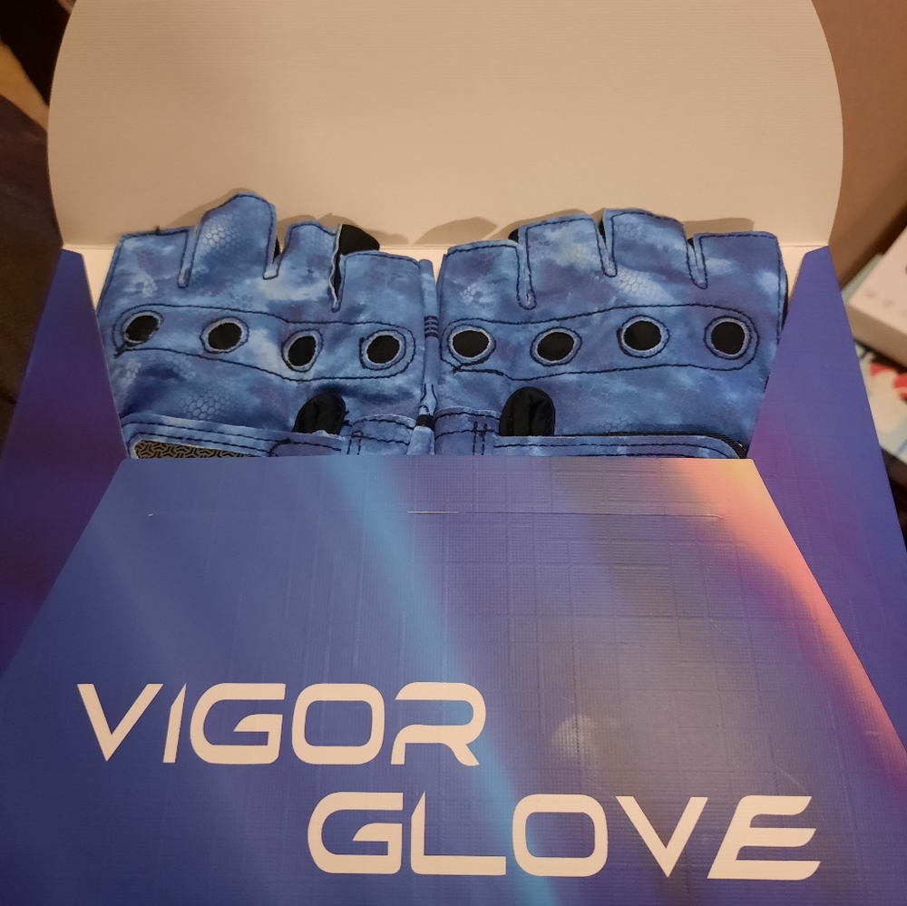 Vigor Blue VR Gloves